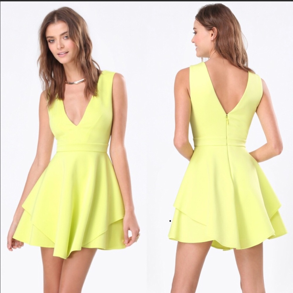 Deep V back and neck Bebe dress